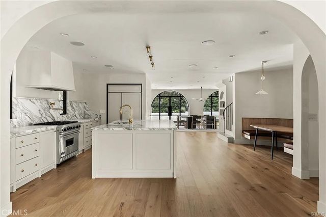 738 San Lorenzo, Santa Monica, CA 90402