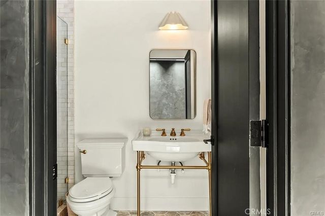 738 San Lorenzo, Santa Monica, CA 90402