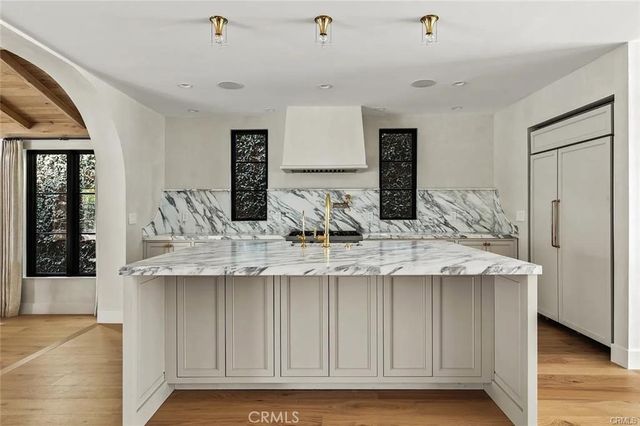 738 San Lorenzo, Santa Monica, CA 90402