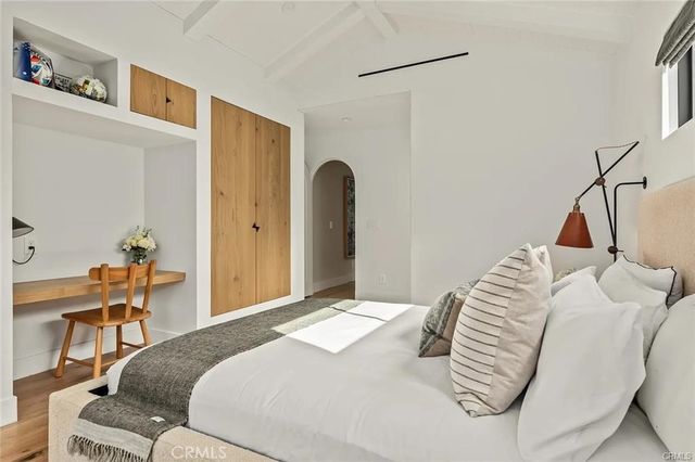 738 San Lorenzo, Santa Monica, CA 90402