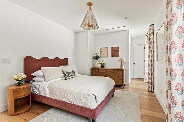 738 San Lorenzo, Santa Monica, CA 90402