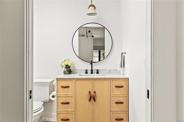 738 San Lorenzo, Santa Monica, CA 90402