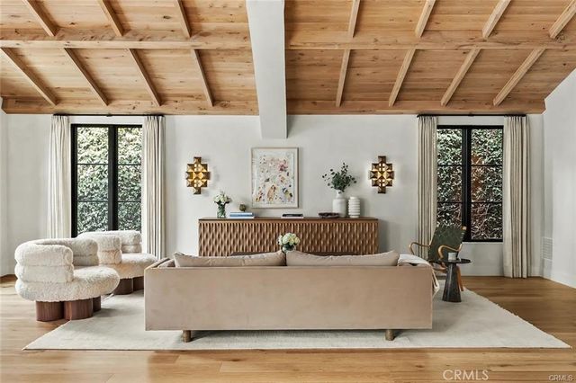 738 San Lorenzo, Santa Monica, CA 90402