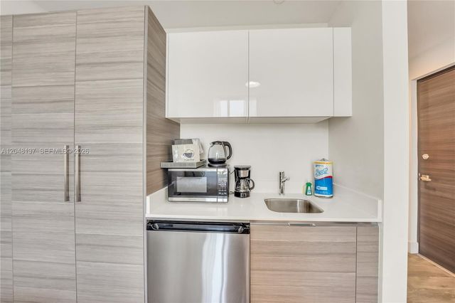 777 N Ocean Drive S314, Hollywood, FL 33019