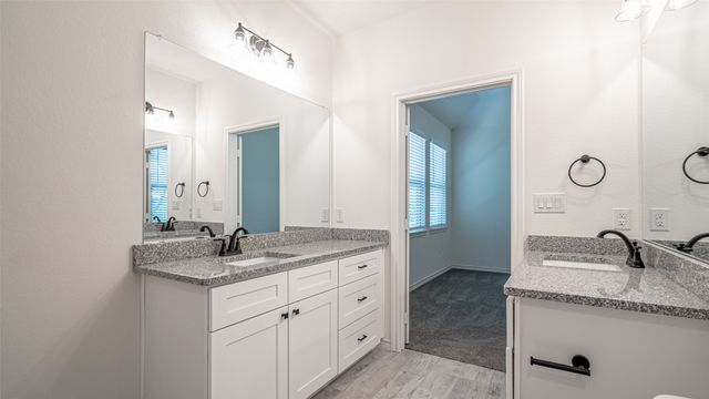 2222 Morningside Drive, Granbury, TX 76048