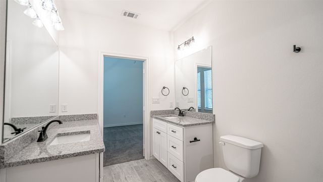 2222 Morningside Drive, Granbury, TX 76048