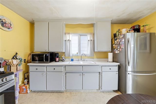 40 Ullman Street, Buffalo, NY 14207