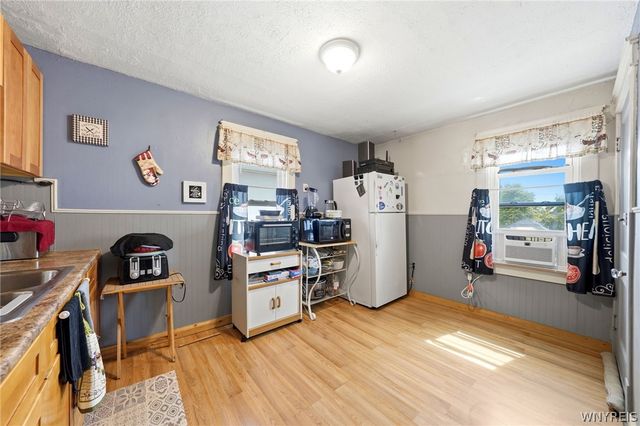 40 Ullman Street, Buffalo, NY 14207