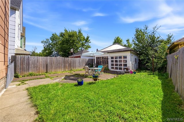 40 Ullman Street, Buffalo, NY 14207