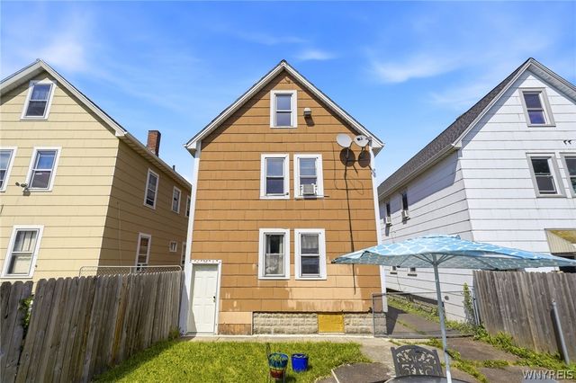 40 Ullman Street, Buffalo, NY 14207