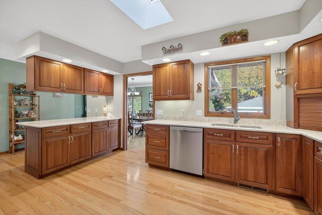 1138 WEEPING WILLOW CIRCLE, Wisconsin Rapids, WI 54494