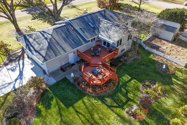 1138 WEEPING WILLOW CIRCLE, Wisconsin Rapids, WI 54494