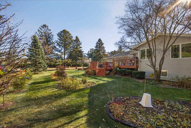 1138 WEEPING WILLOW CIRCLE, Wisconsin Rapids, WI 54494