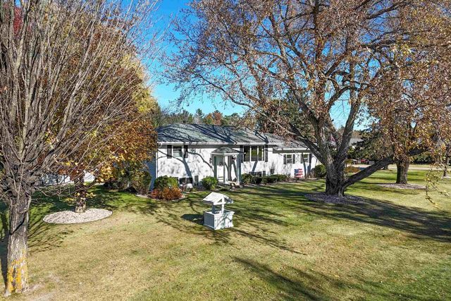 1138 WEEPING WILLOW CIRCLE, Wisconsin Rapids, WI 54494