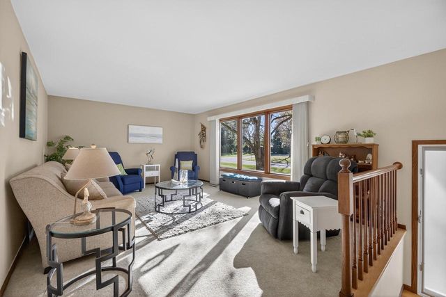 1138 WEEPING WILLOW CIRCLE, Wisconsin Rapids, WI 54494