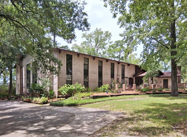 108 Hampton Avenue, Goose Creek, SC 29445