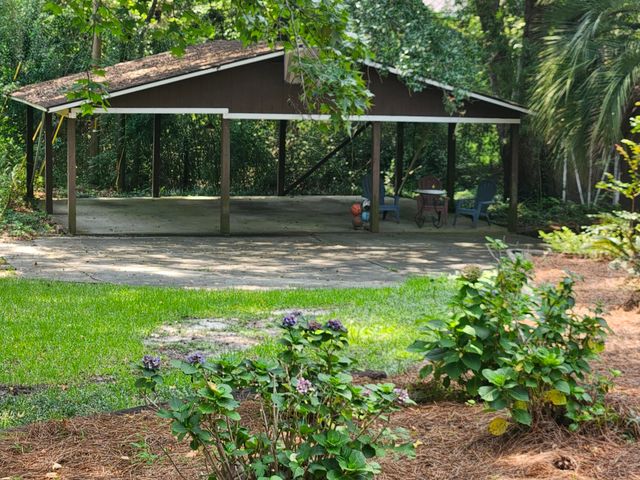 108 Hampton Avenue, Goose Creek, SC 29445