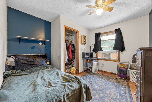 1613 13th St, Coralville, IA 52241