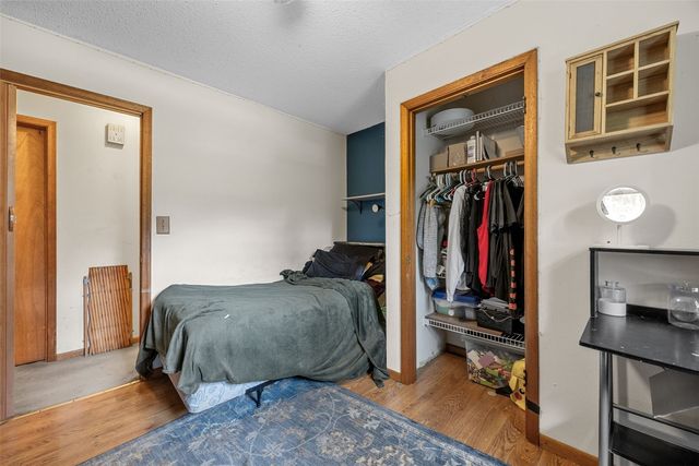 1613 13th St, Coralville, IA 52241