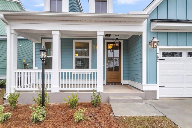 1008 Tibutary Boulevard, Hollywood, SC 29449