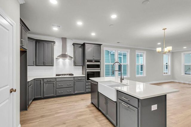 1008 Tibutary Boulevard, Hollywood, SC 29449