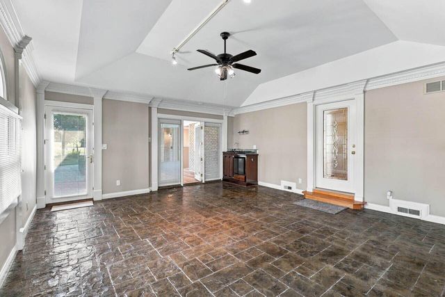 1851 Wilmore Road, Nicholasville, KY 40356