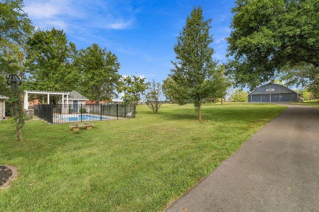 1851 Wilmore Road, Nicholasville, KY 40356