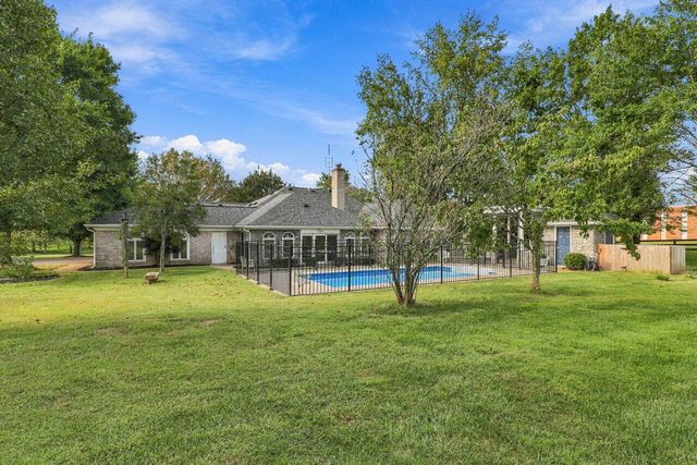 1851 Wilmore Road, Nicholasville, KY 40356