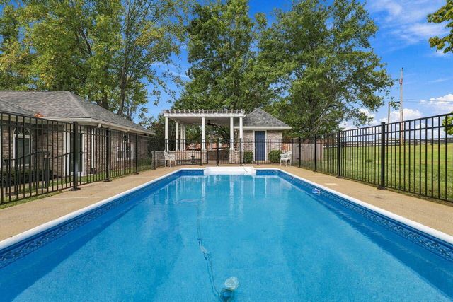 1851 Wilmore Road, Nicholasville, KY 40356