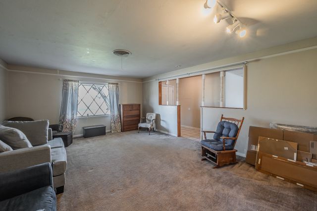 1548 Carl Street, Fort Worth, TX 76103