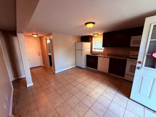 48 N Mill Street 4, Holliston, MA 01746