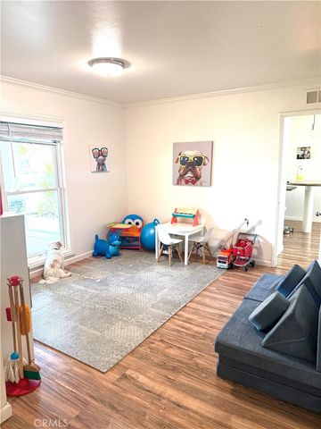 13851 Gimbert, Santa Ana, CA 92705