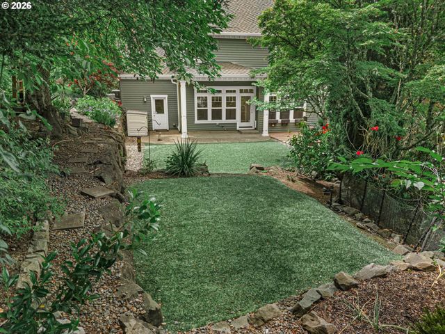 2359 Nw BIRKENDENE St, Portland, OR 97229