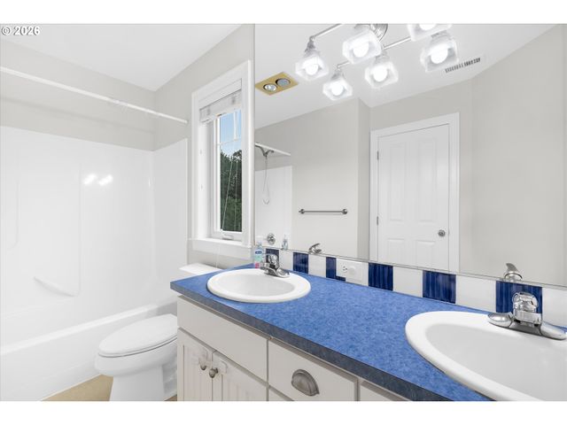 2359 Nw BIRKENDENE St, Portland, OR 97229