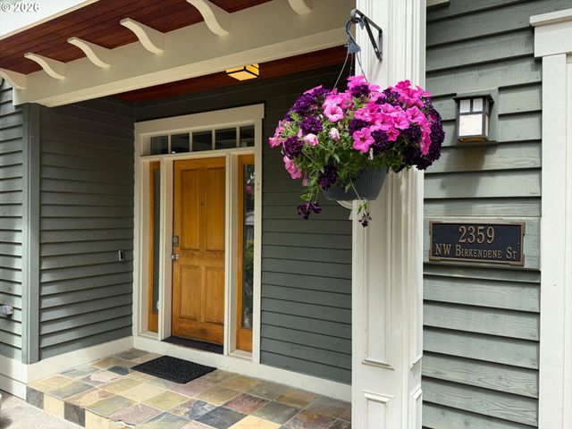 2359 Nw BIRKENDENE St, Portland, OR 97229