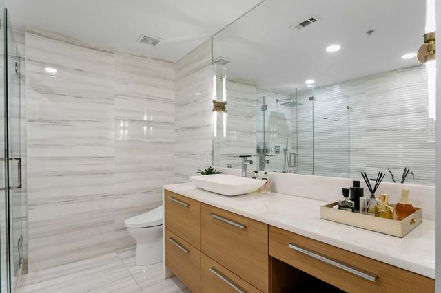 777 N ASHLEY DRIVE 806, Tampa, FL 33602