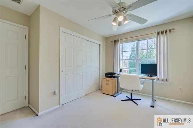 8 Pointer Place, South Brunswick, NJ 08824