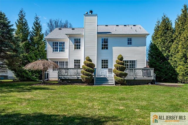 8 Pointer Place, South Brunswick, NJ 08824