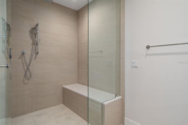 275 1ST AVENUE S 1001, St Petersburg, FL 33701