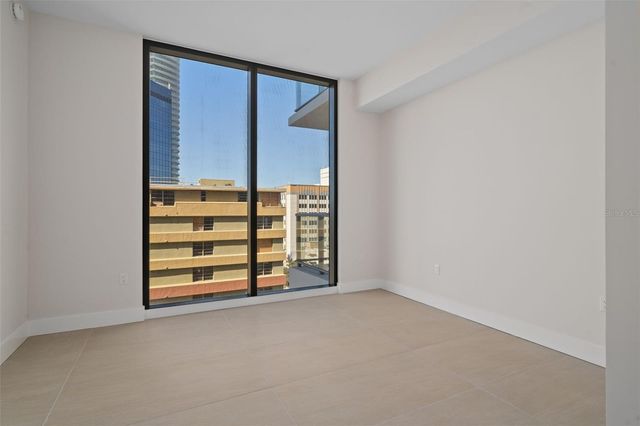 275 1ST AVENUE S 1001, St Petersburg, FL 33701