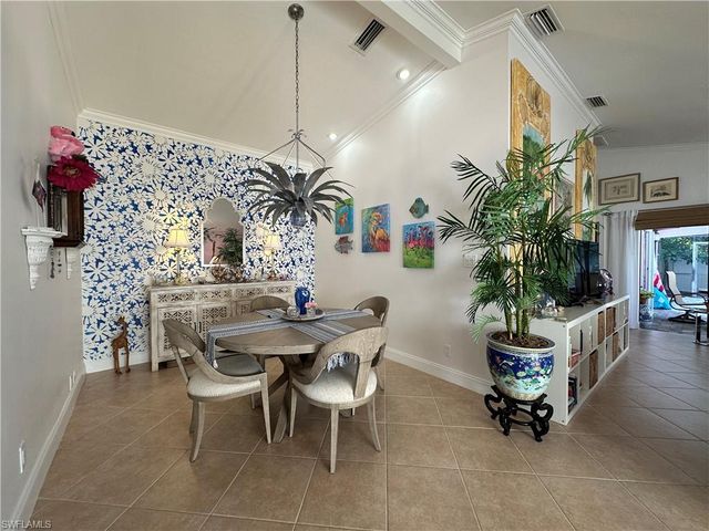 1315 Naples Lake DR, Naples, FL 34104