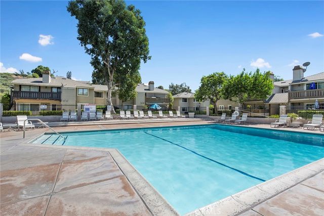 19178 Alamo, Yorba Linda, CA 92886