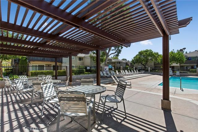 19178 Alamo, Yorba Linda, CA 92886