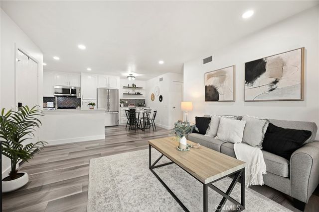 19178 Alamo, Yorba Linda, CA 92886