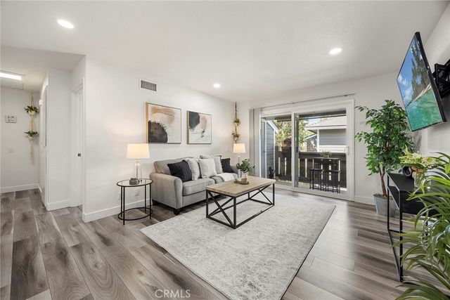 19178 Alamo, Yorba Linda, CA 92886