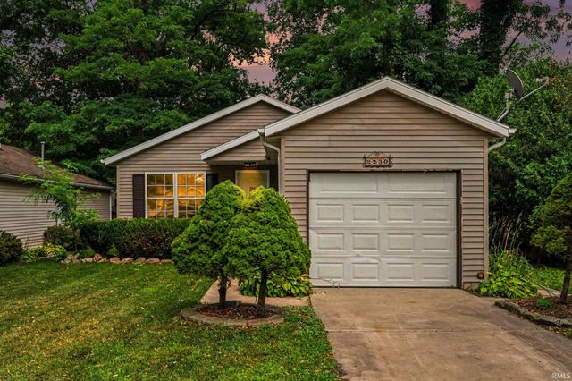 2230 S Meade Street, South Bend, IN 46613