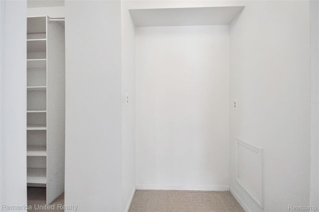 12113 Lexington Drive, Green Oak Township, MI 48178