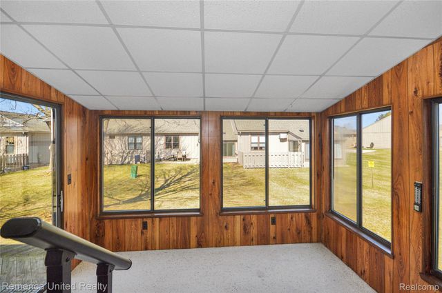 12113 Lexington Drive, Green Oak Township, MI 48178