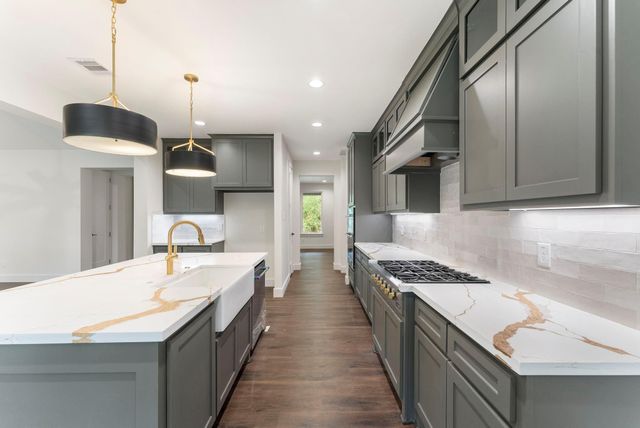 29001 Colin Court, Waller, TX 77484