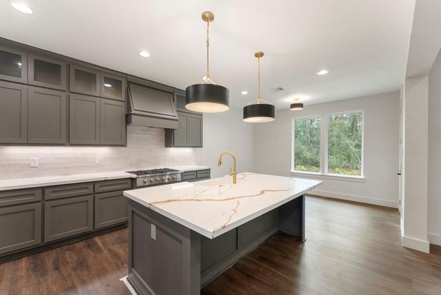 29001 Colin Court, Waller, TX 77484